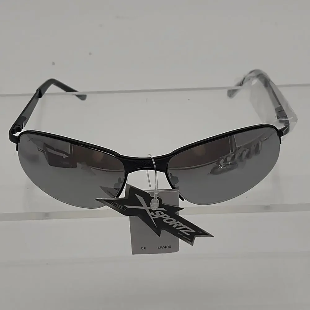 443 black sporty sunglasses with